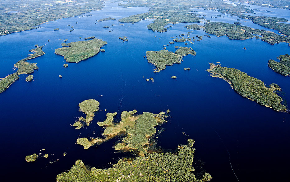 Flygbild över Åsnens övärld.
